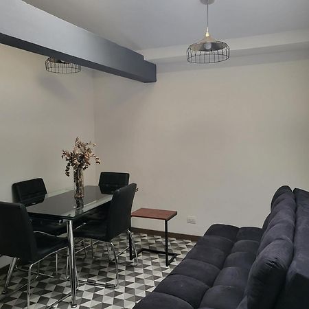 Casa Azul - Apartamentos Amoblados - มานิซาเลส ภายนอก รูปภาพ