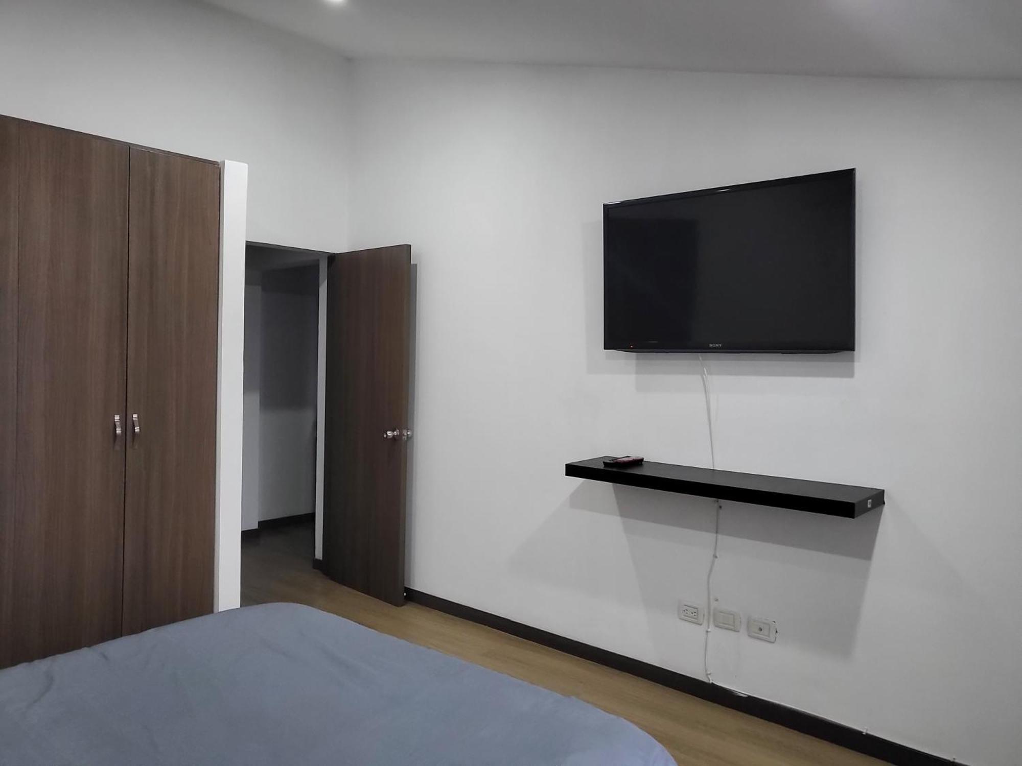 Casa Azul - Apartamentos Amoblados - มานิซาเลส ภายนอก รูปภาพ